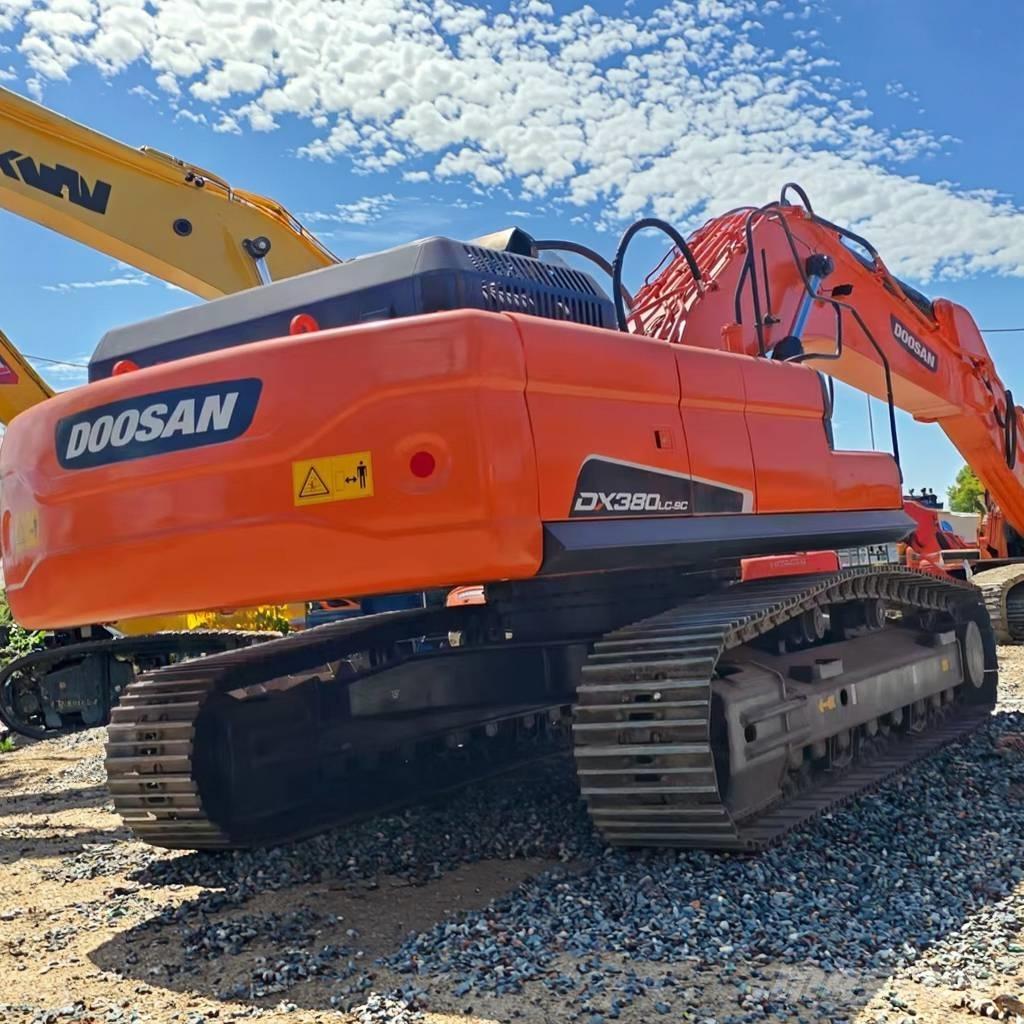 Doosan DX 380 LC Crawler excavators