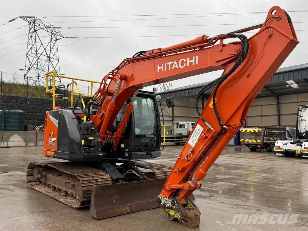 Hitachi ZX 135 US-7 Crawler excavators