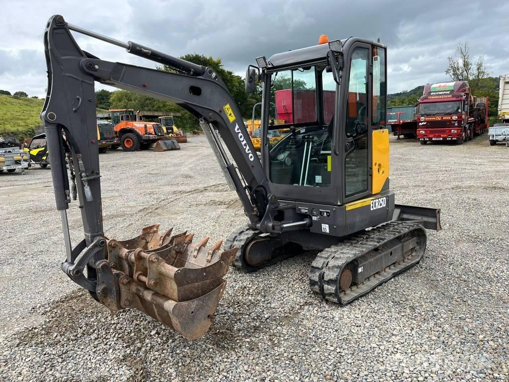 Volvo ECR 25 D Mini excavators < 7t (Mini diggers)
