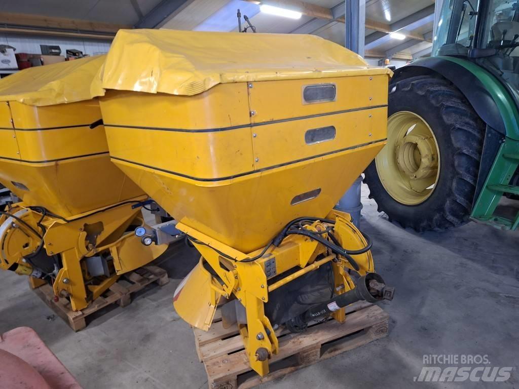 Bogballe S3 Sand and salt spreaders