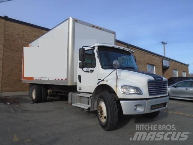 Freightliner M 106 Box body trucks