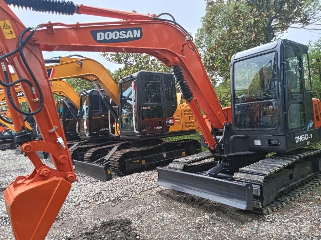Doosan DH 60 Crawler excavators