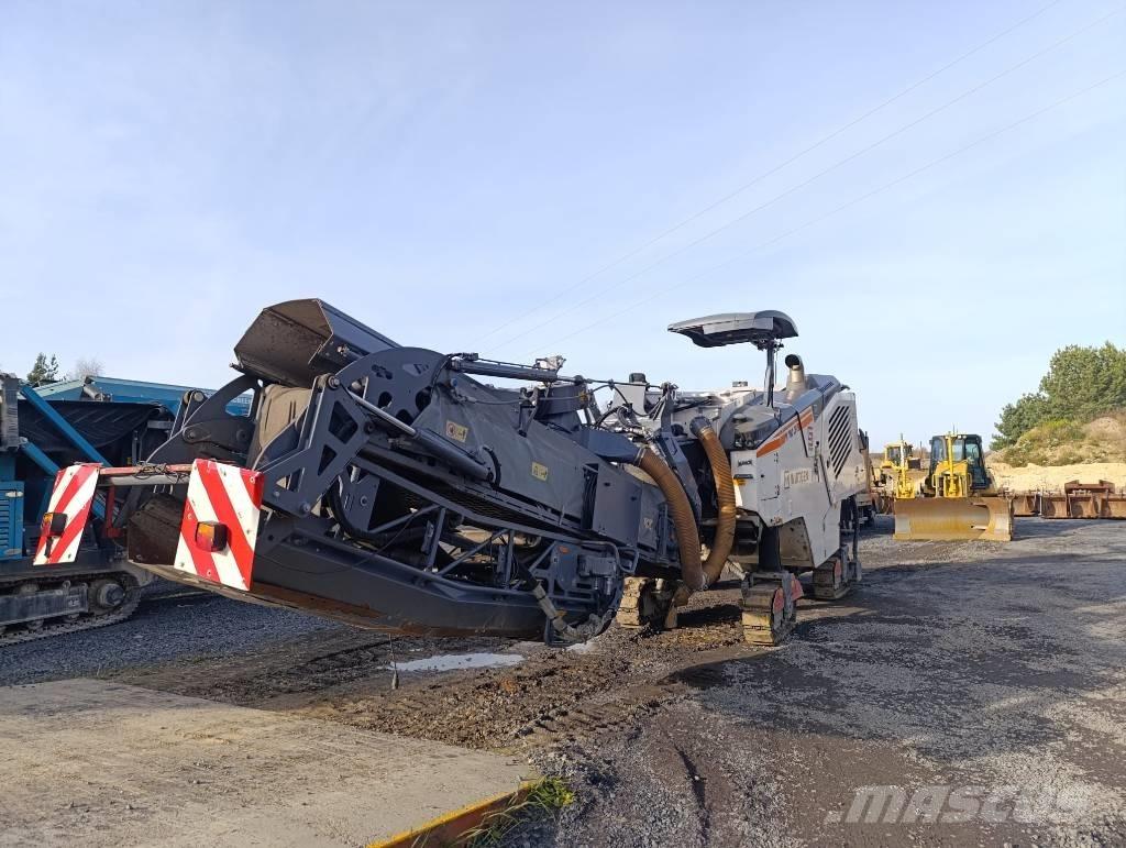 Wirtgen W 100 Fi Asphalt cold milling machines