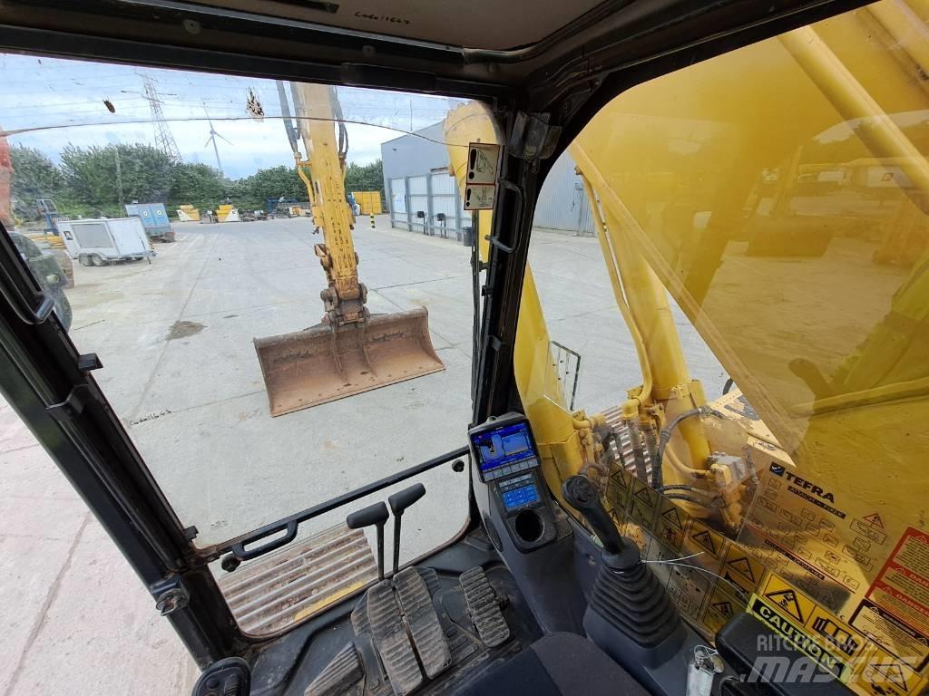 Komatsu HB365LC-3 Crawler excavators