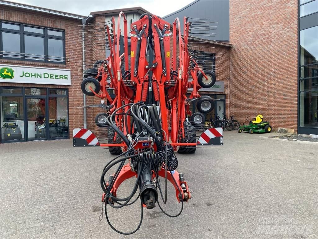 Kuhn GA13131 Swathers