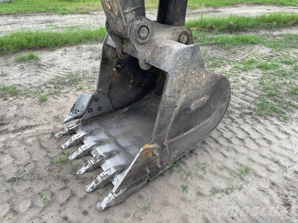 Volvo EC 220 EL Crawler excavators