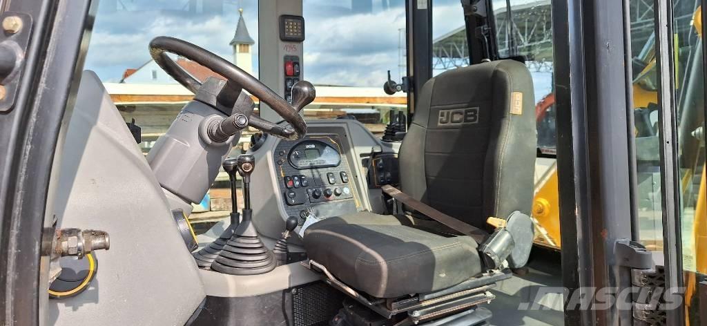 JCB 3cx compact Backhoe loaders