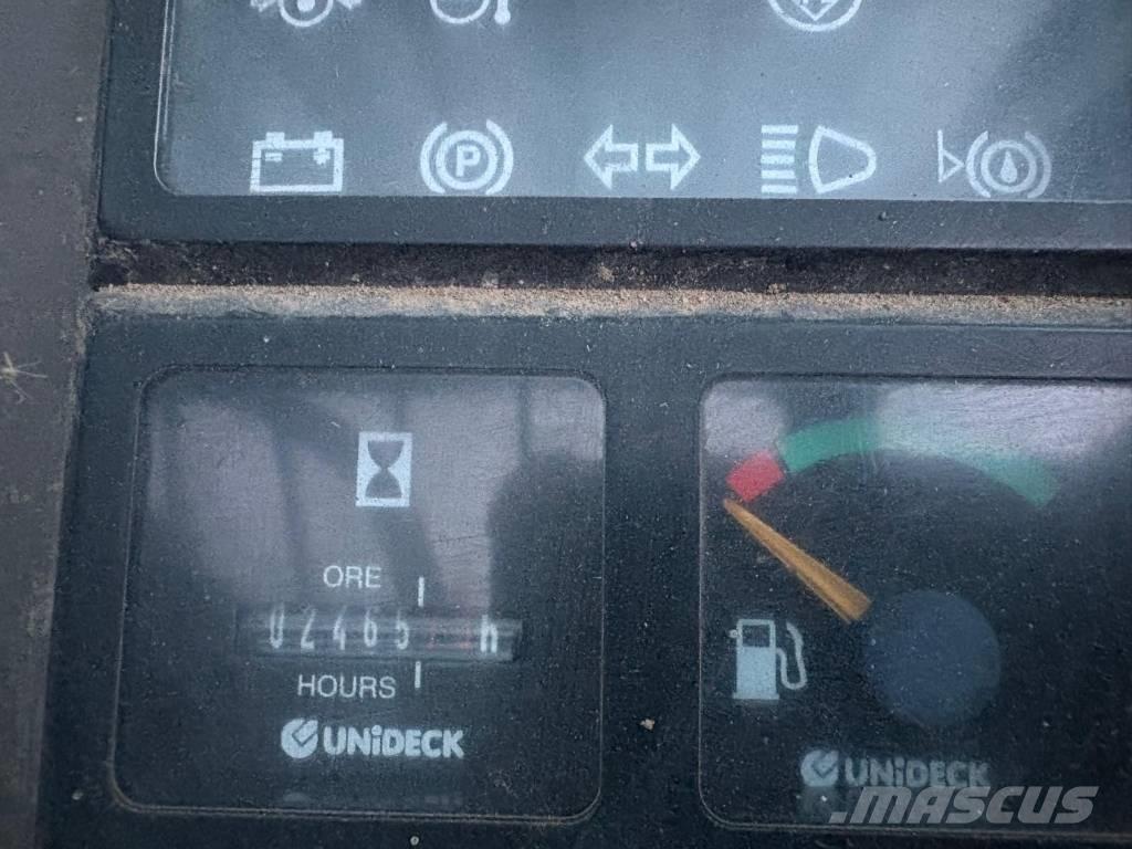 Manitou M 26.4 Rough terrain trucks