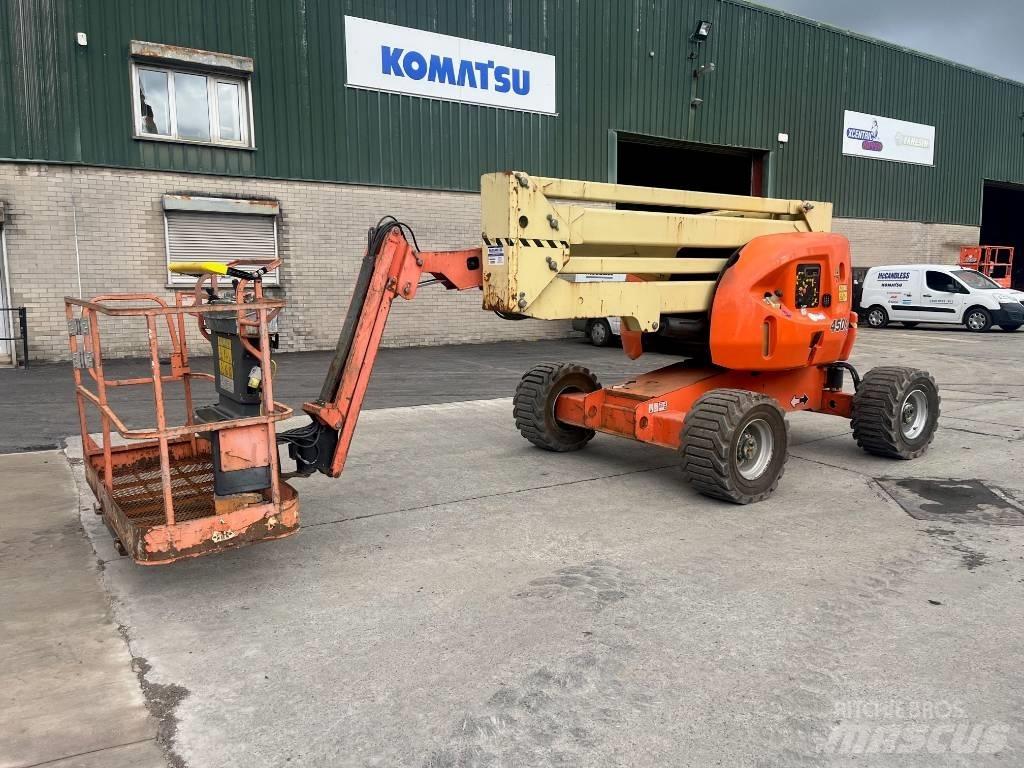 JLG 450 AJ Articulated boom lifts