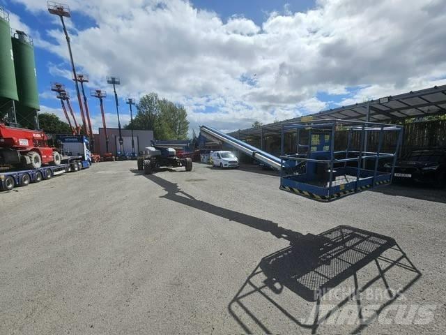 Genie SX135 XC Telescopic boom lifts