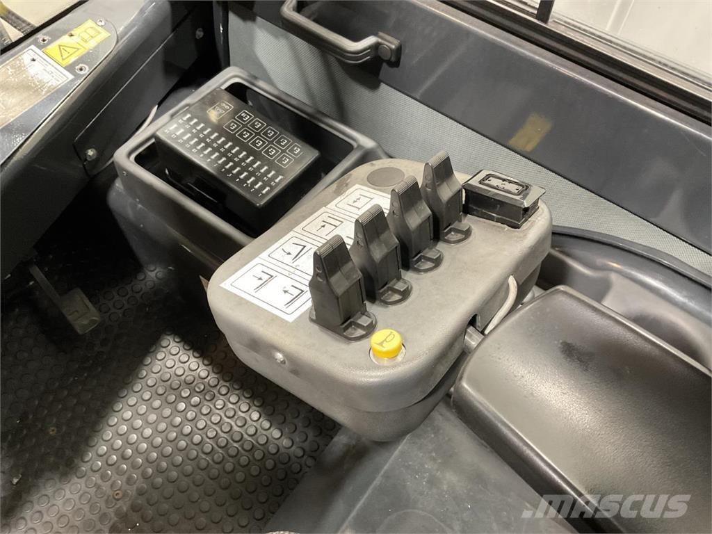 Mora EP85RA Electric forklift trucks