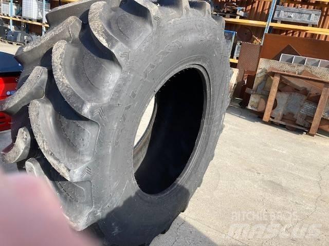 Galaxy 710/70R38 Tyres, wheels and rims