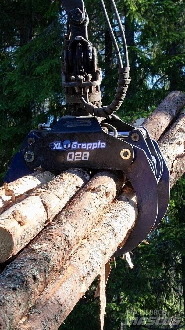  XL Grapple 028 Grapples