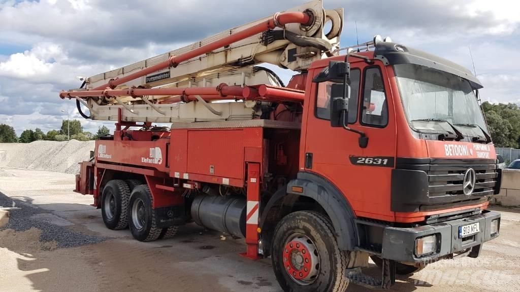 Putzmeister M 36 Concrete pump trucks