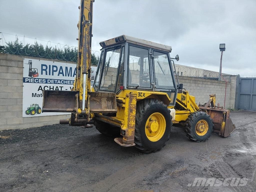 JCB 3 CX Backhoe loaders