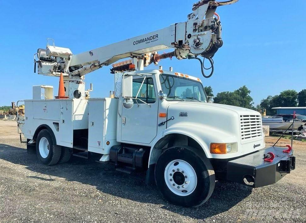 International 4700 Municipal / general purpose vehicles