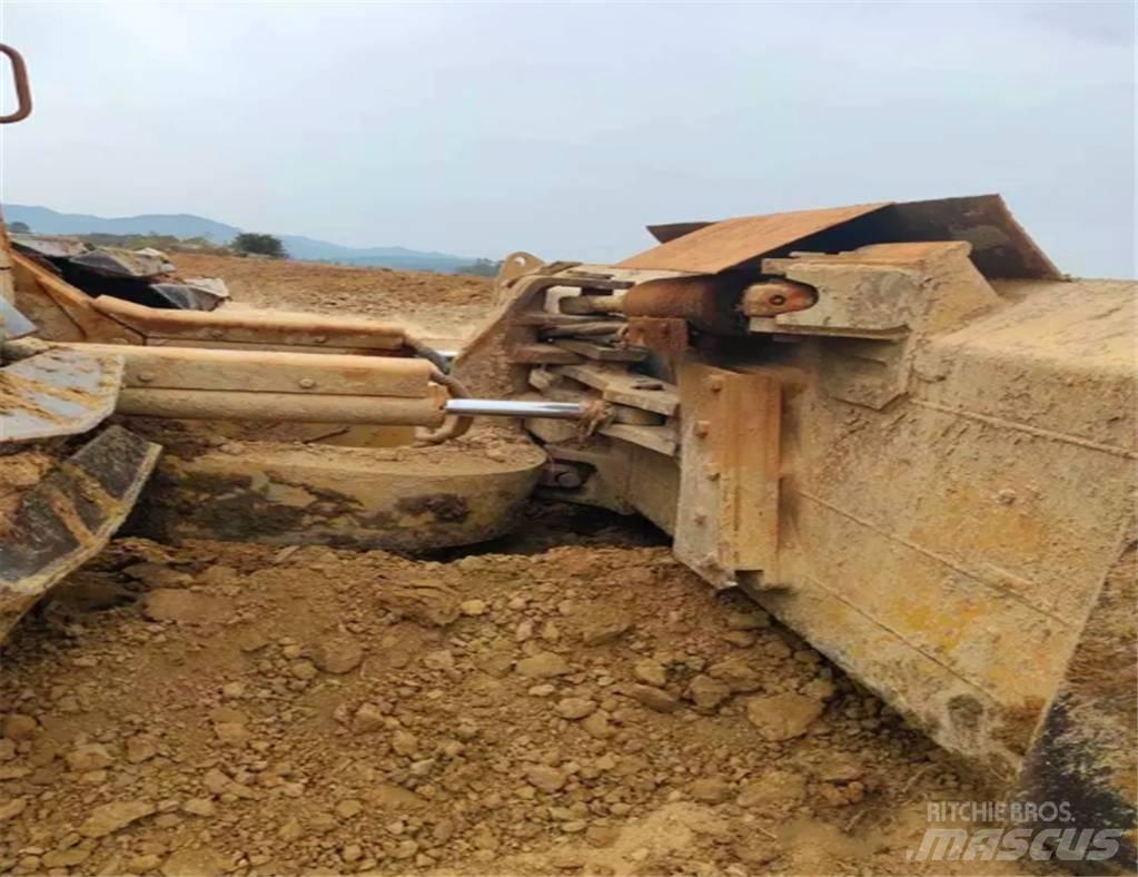 CAT D 6 N Crawler dozers