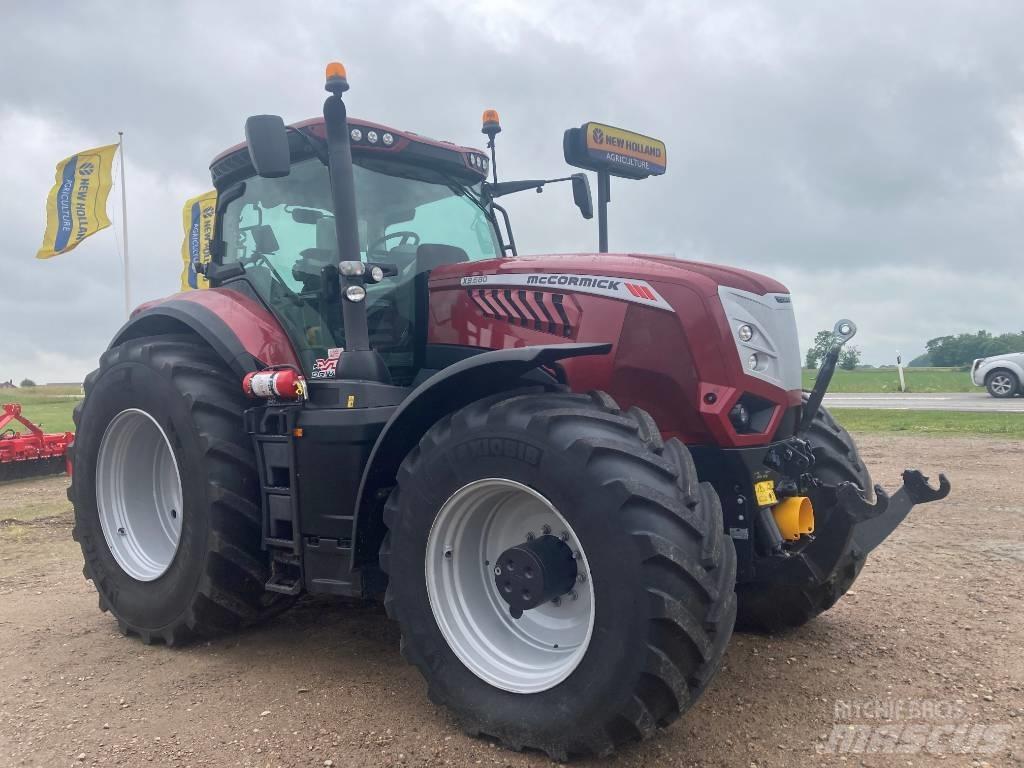 MC CORMICK X8.680 Tractors