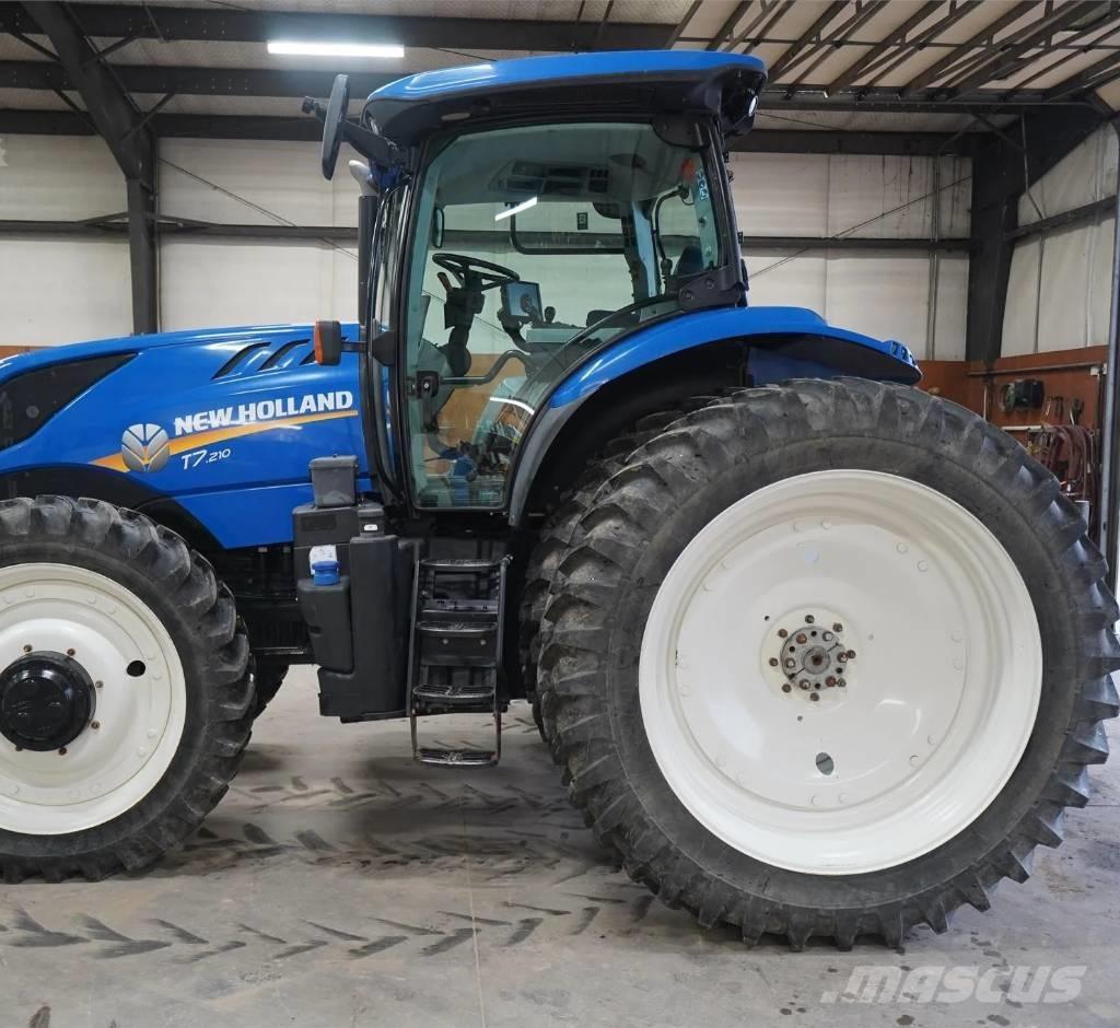 New Holland T 7.210 Tractors