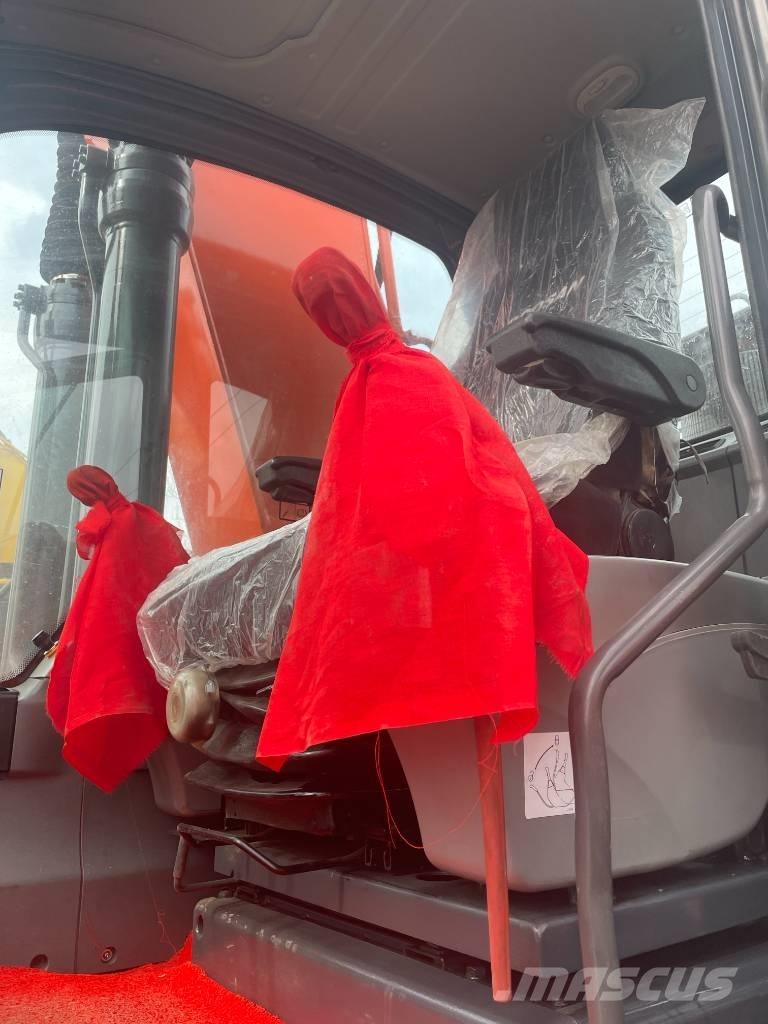 Doosan DX 225 LCA Crawler excavators