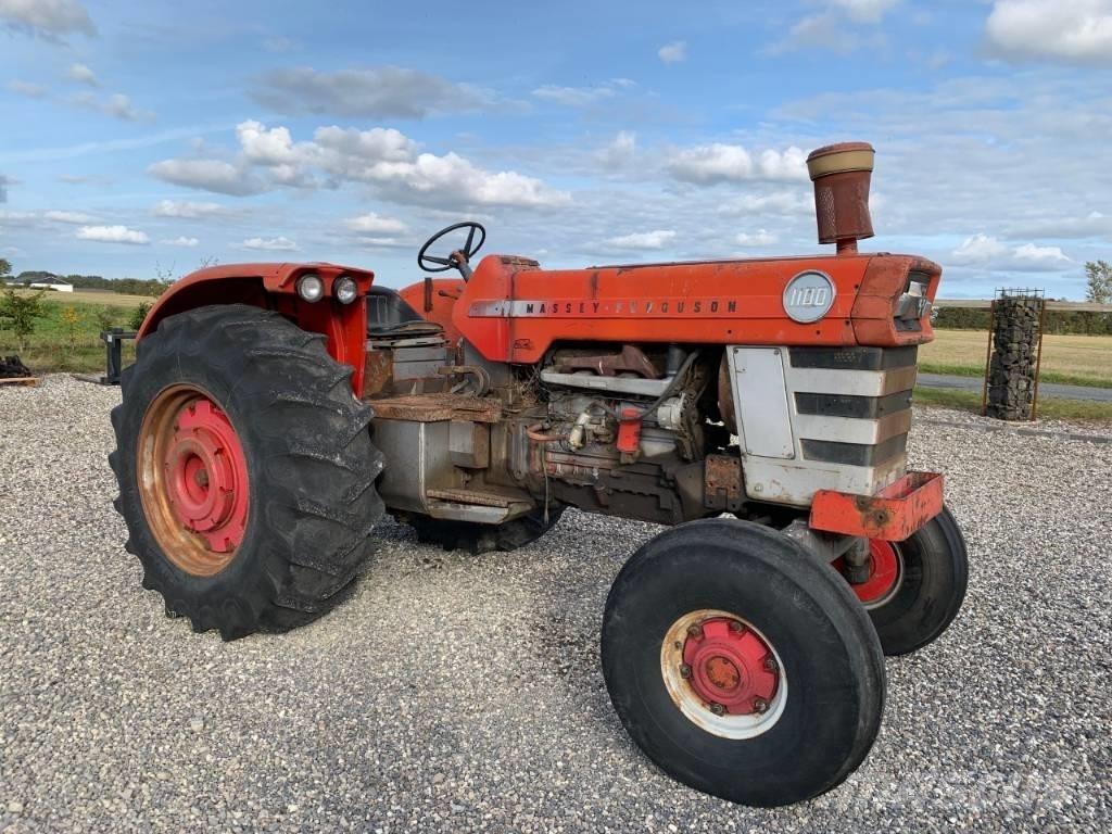 Massey Ferguson 1100 Tractors