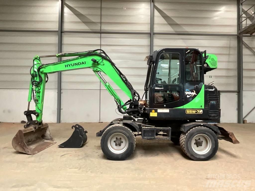 Hyundai 55 W-7 A Wheeled excavators
