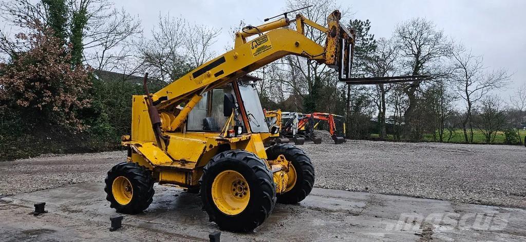 JCB 520M 2 Telescopic handlers