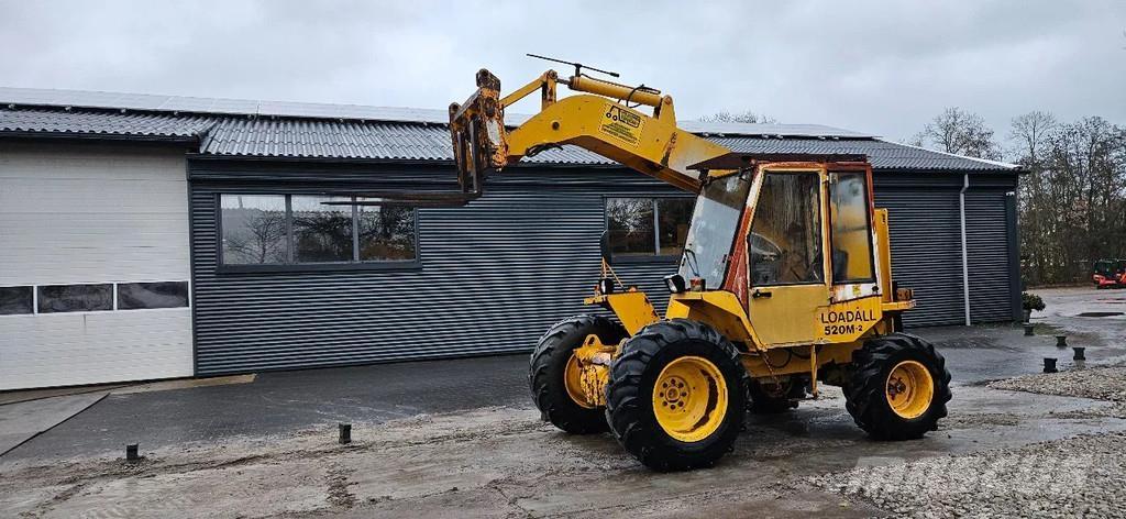 JCB 520M 2 Telescopic handlers