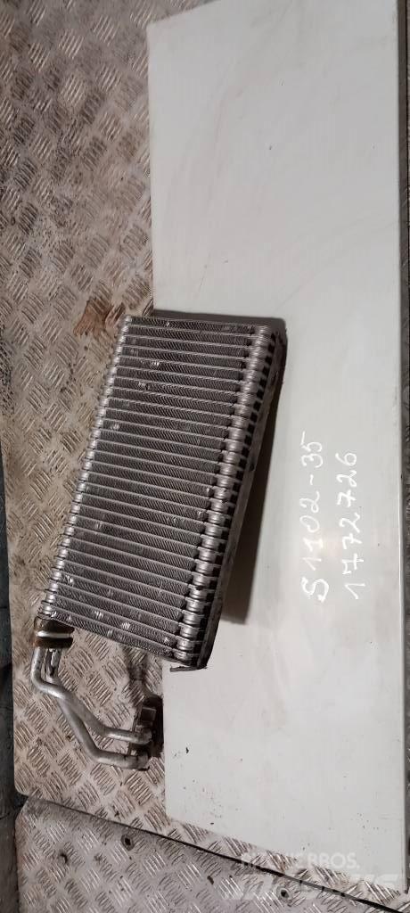 Scania R 440.   1772726 Radiators
