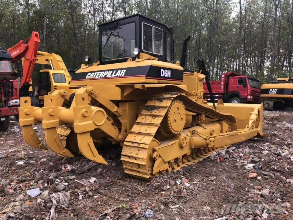 CAT D6H Crawler dozers