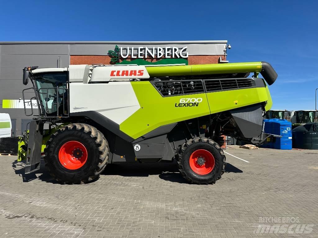 CLAAS Lexion 6700 Combine harvesters