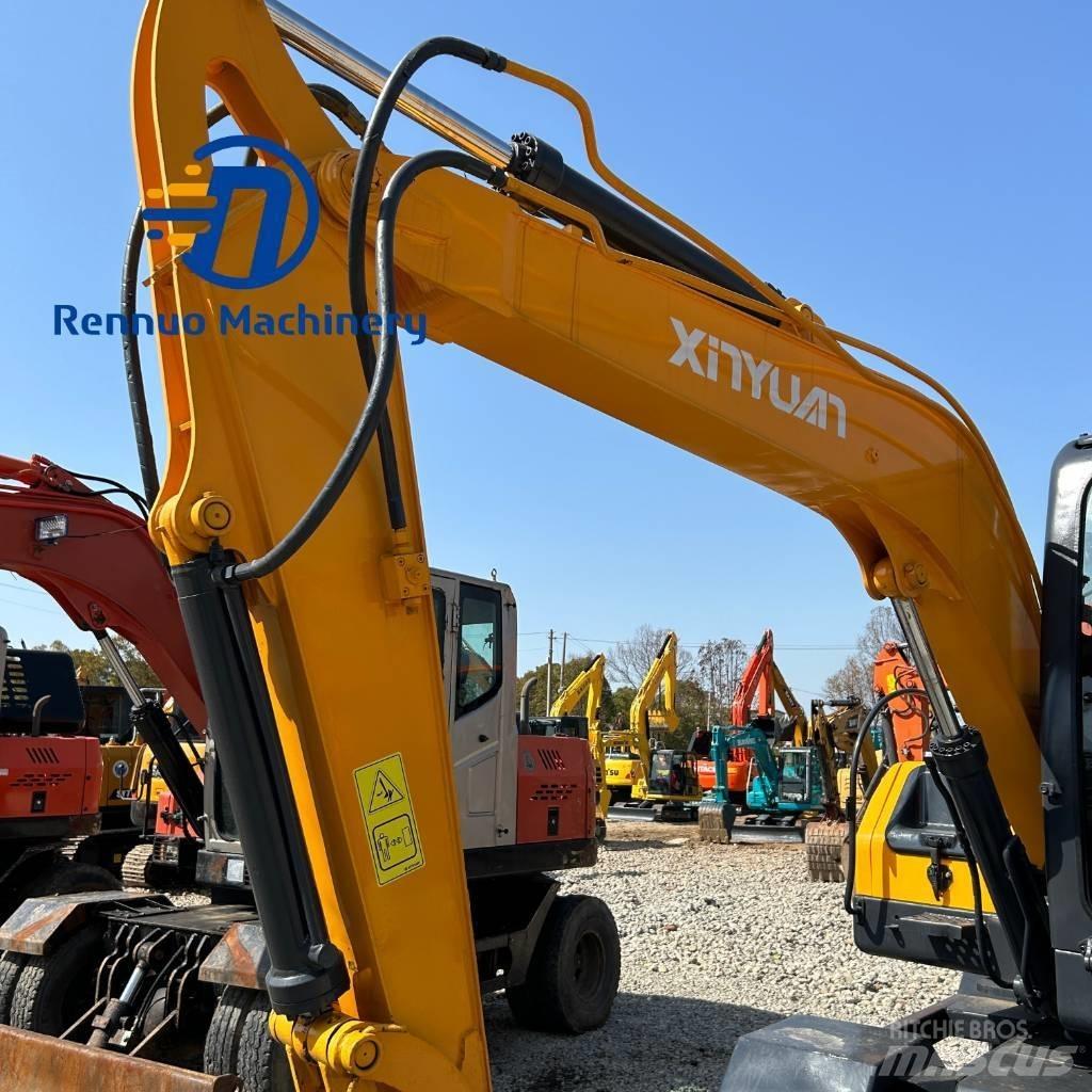 Xinyuan C75W Wheeled excavators
