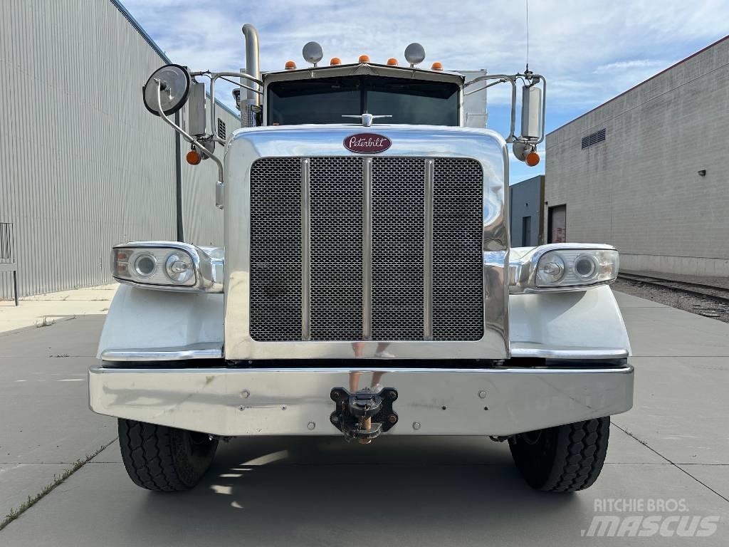 Kenworth 367 Tipper trucks