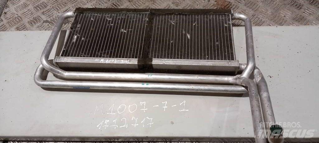 Scania R 440.    1772717 Booms and arms