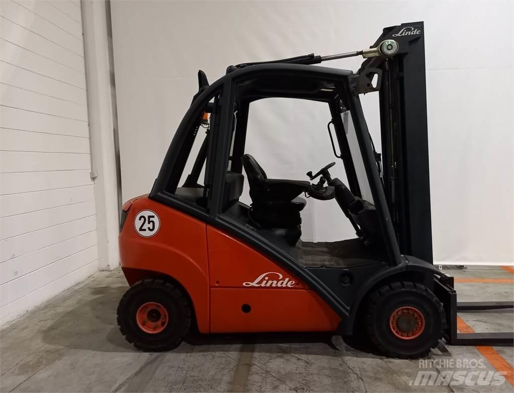 Linde H25D Diesel trucks