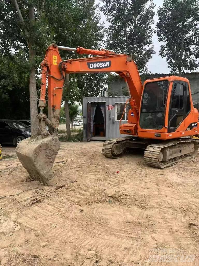 Doosan DH 80 Crawler excavators
