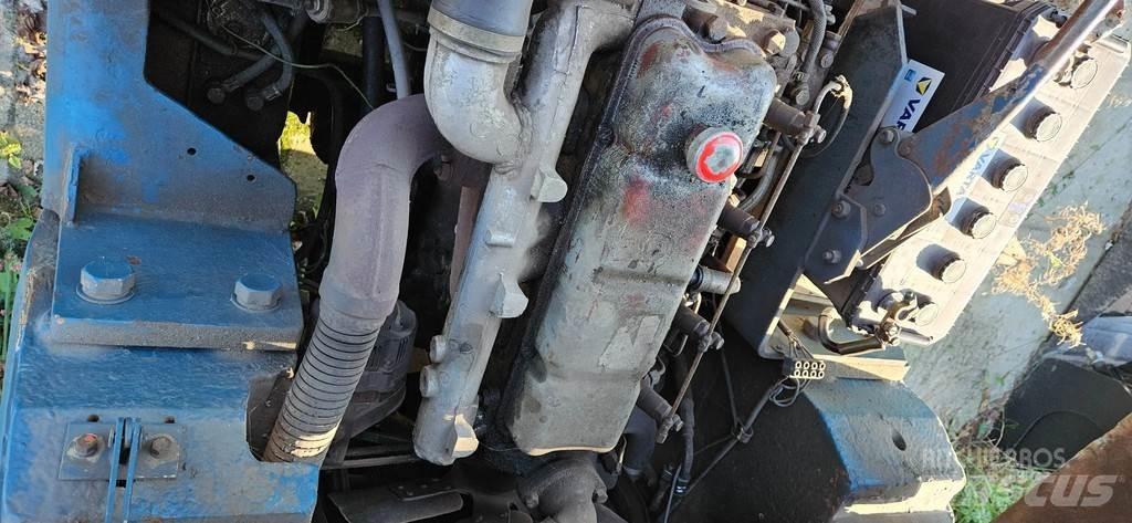 Clark 3 ton diesel Forklift trucks - others