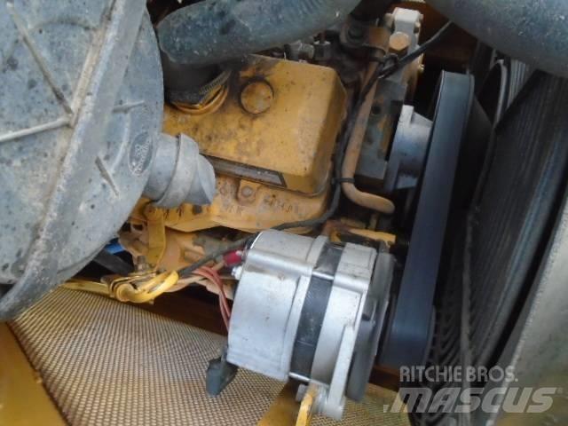 John Deere 450HL Crawler dozers