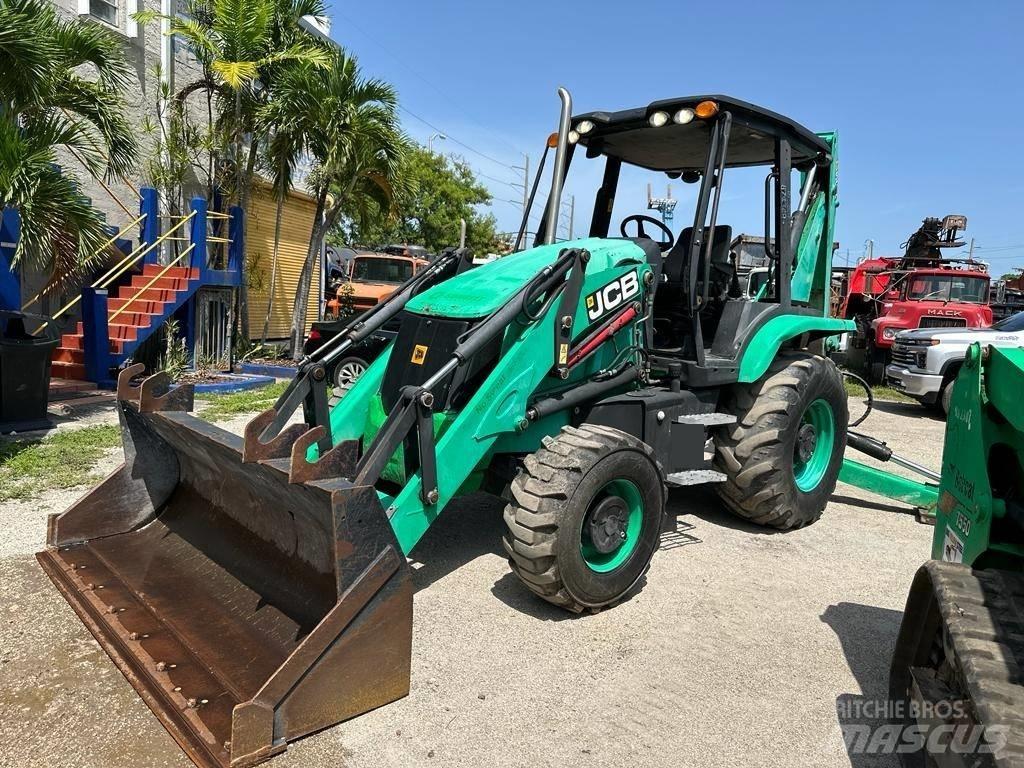 JCB 3 CX Backhoe loaders