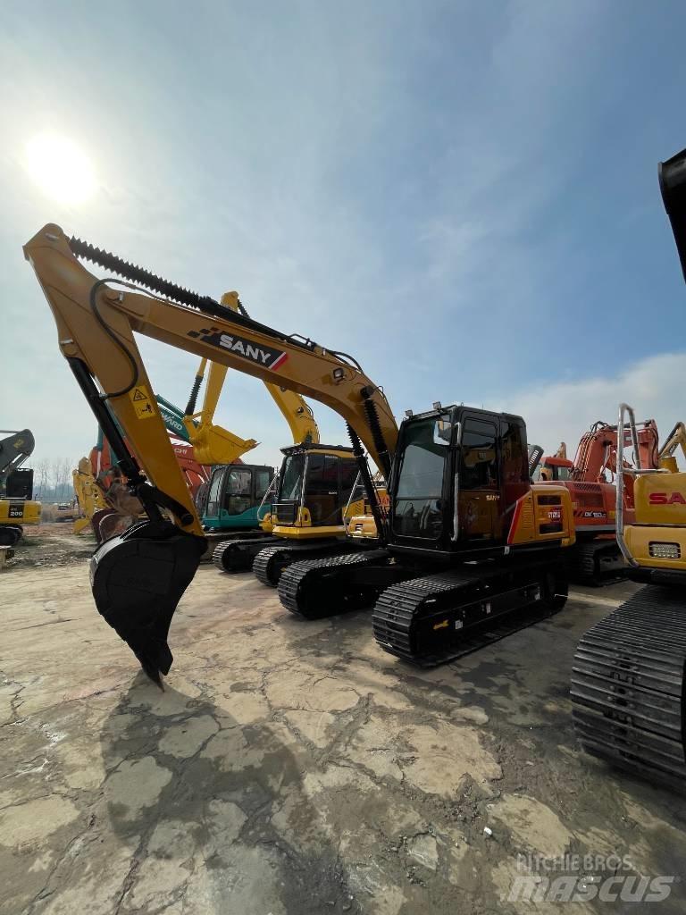 Sany 135 Midi excavators  7t - 12t
