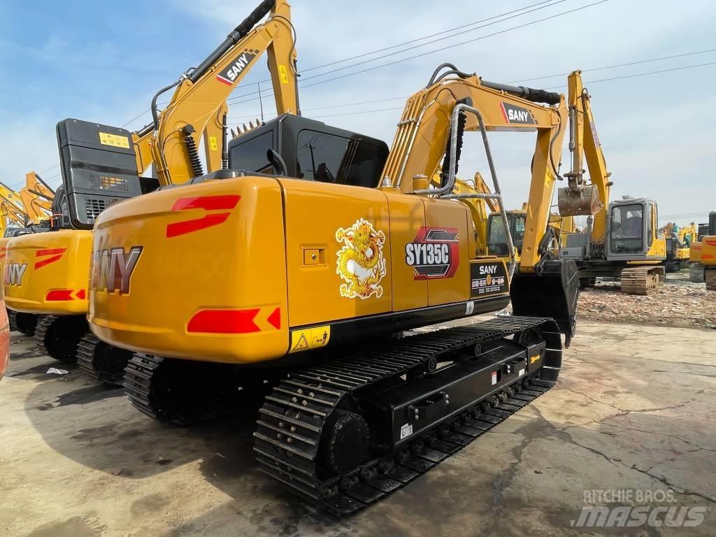 Sany 135 Midi excavators  7t - 12t