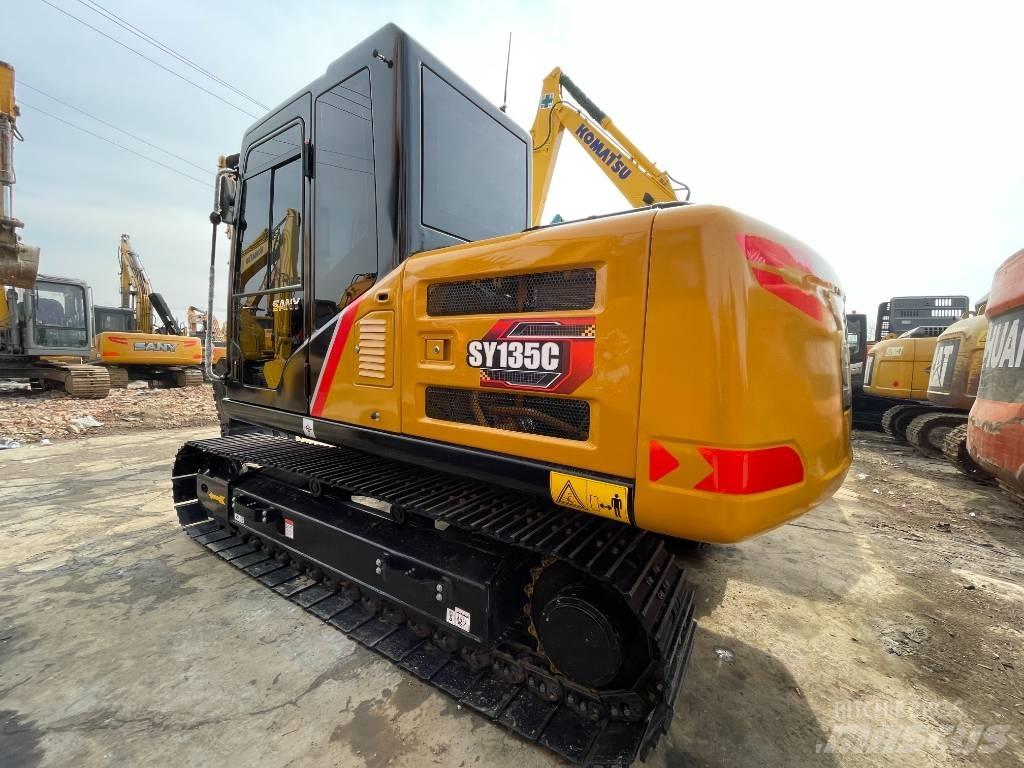 Sany 135 Midi excavators  7t - 12t