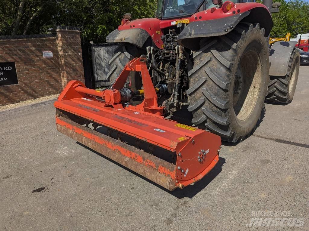 Kubota SE3230 Mowers