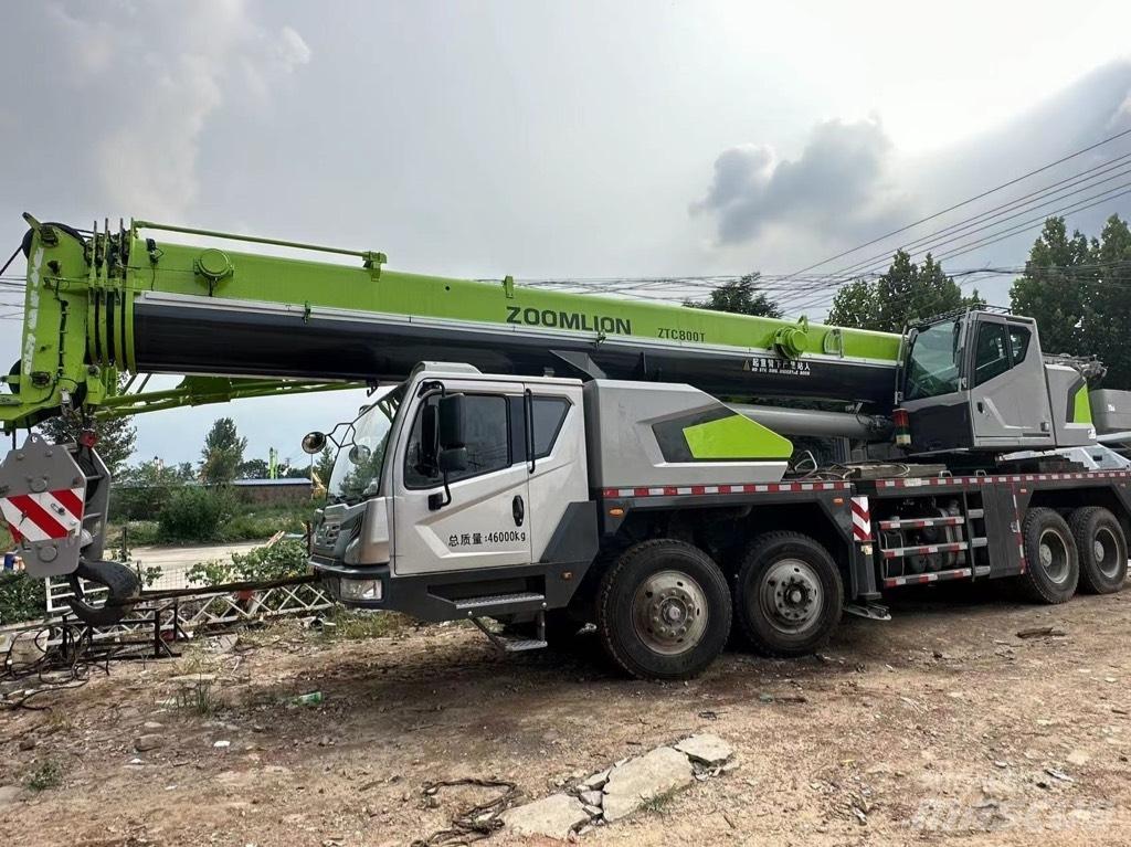 Zoomlion ZTC700 All terrain cranes