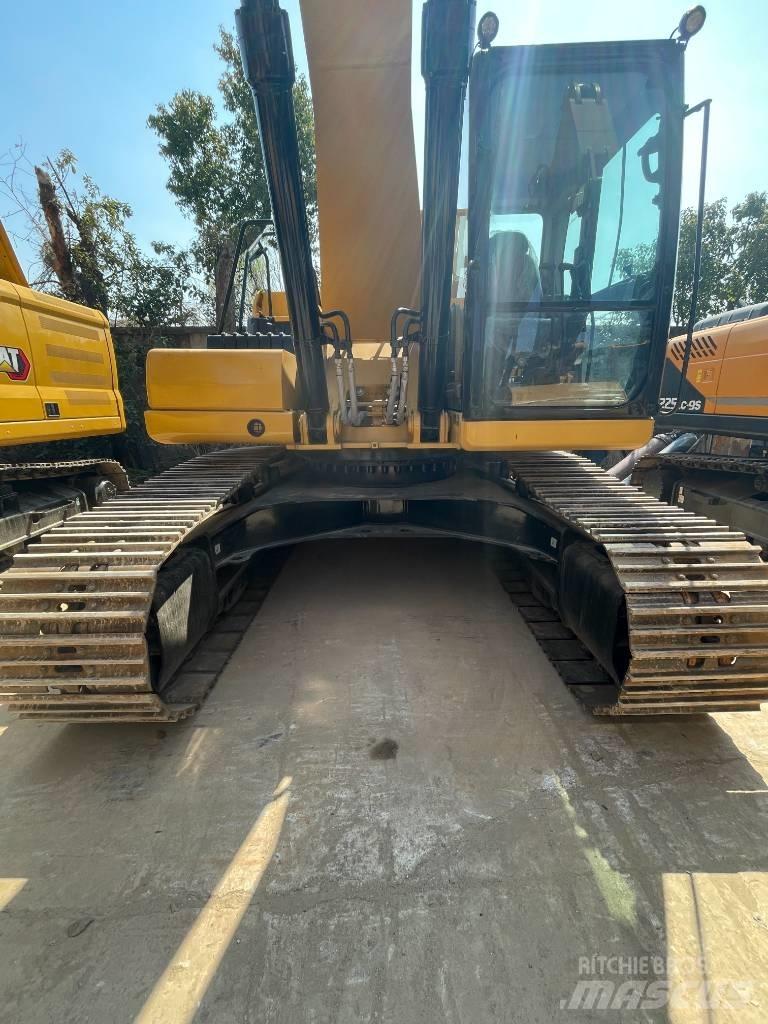 CAT 330 GC Crawler excavators