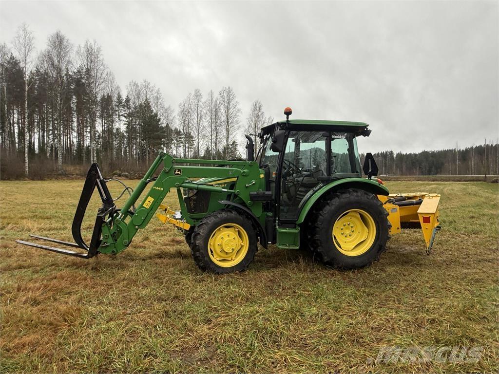 John Deere 5058E Compact tractors