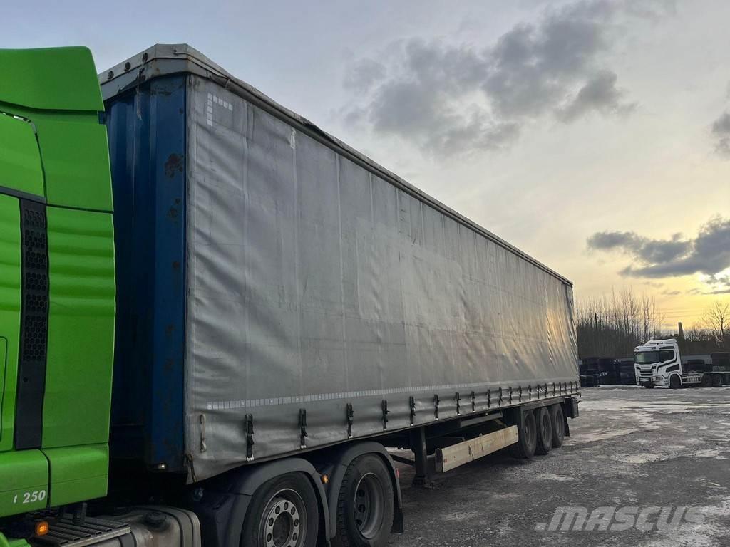 Krone SD Curtainsider semi-trailers