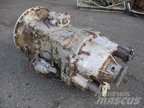 Volvo R1700 Transmission