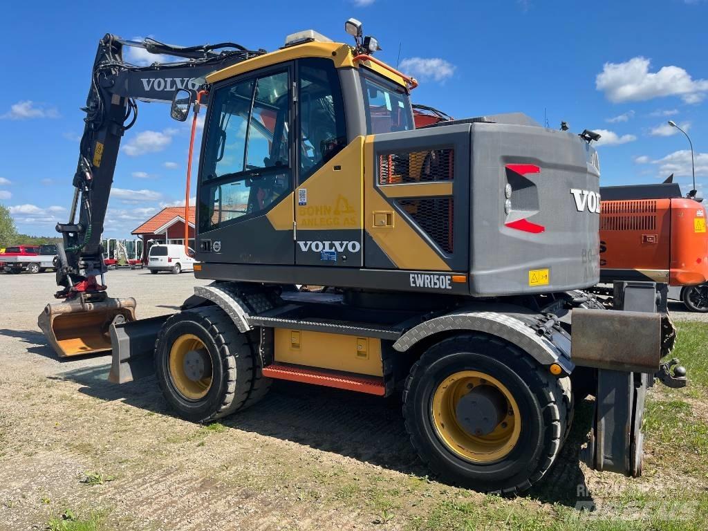 Volvo EWR 150 E Wheeled excavators
