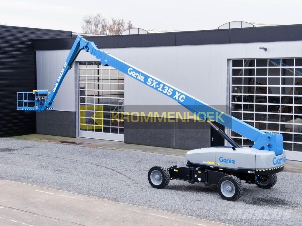Genie SX 135 XC Telescopic boom lifts